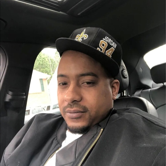 Meet your Posher, Neal - Picture 4 of 5